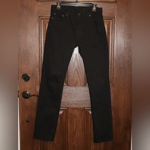 Levi 511 size 30x32 black denim pants. Great condition!